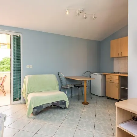 Apartment Albi *