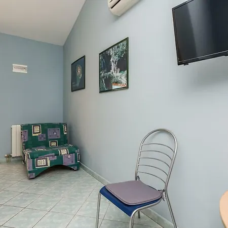Albi Apartment *